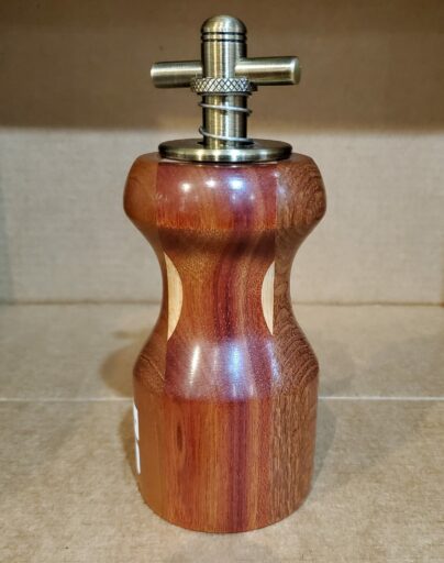 https://mtnmade.com/wp-content/uploads/2022/08/wanezak-pepper-mills-2-scaled-e1660925858962-404x512.jpg